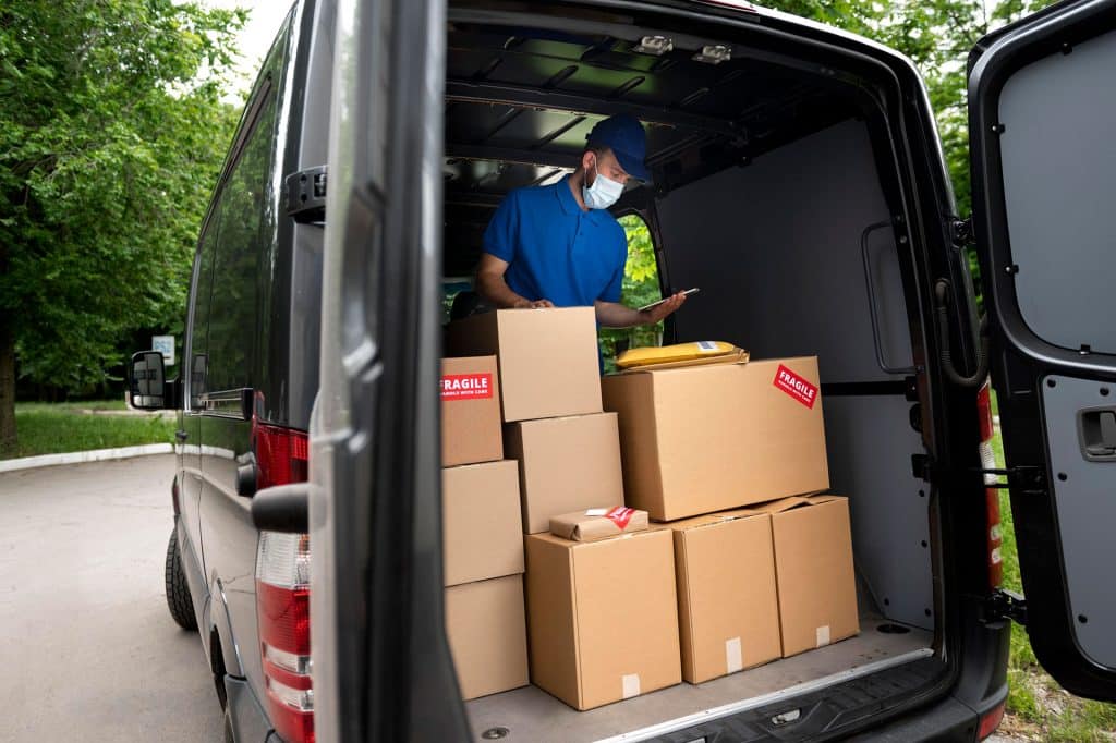 7 Tips to Consider When Hiring Luton vans - 7 Tips to Consider When Hiring Luton vans 3